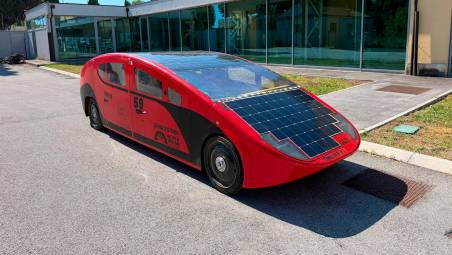 Rimini, al Tecnopolo ecco l’auto solare