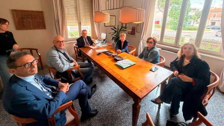 La firma del rogito dal notaio Plescia