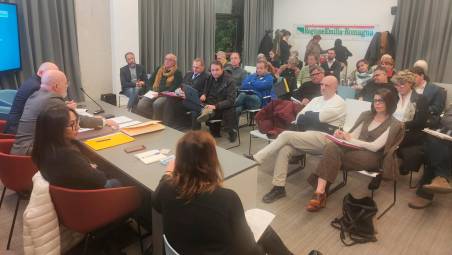 Alluvione. La Regione incontra i comitati dei cittadini colpiti: “Ribadiamo la richiesta al Governo per il rimborso di tutti i beni mobili, oggi ancora non prevista”