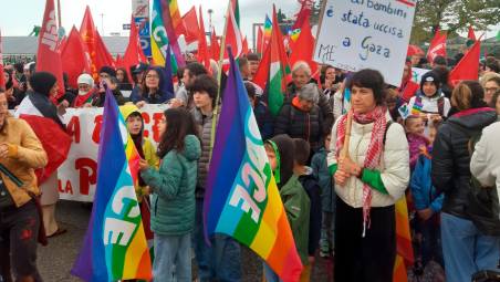 Manifestazione per la pace in città