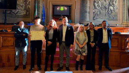 Forlì, marchio De.Co.: Antonio Valentino fa vincere 500 euro al Liceo Artistico “Canova”