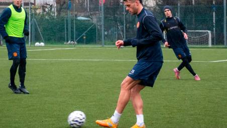Ieri a Faenza il primo allenamento in giallorosso per Cristiano Bani