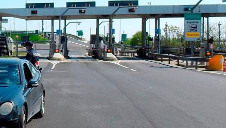 A14, chiuso per una notte il tratto tra Castel San Pietro e Imola