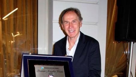 Franco Baresi nel 2022 premiato con il premio “Azeglio Vicini”
