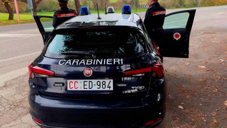 Ruba un’auto ad Alfero e scappa: arrestato dopo un inseguimento da brividi