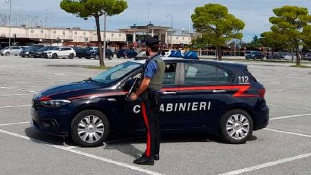 Savignano, va al supermercato a rubare per la quarta volta in pochi giorni: bloccato all’uscita “senza acquisti”