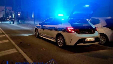 La polizia locale ha denunciato un cinquantenne