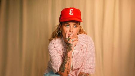 Tash Sultana a Villa Torlonia il 23 agosto per “Acieloaperto”