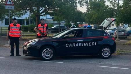 Cesenatico, controlli dei Carabinieri: tra guidatori ubriachi, ladri e aggressioni al 118 scattano nove denunce