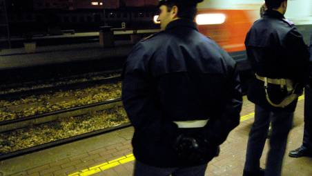 Rimini, stazione senza Polfer di notte, Tassinari interroga il ministro