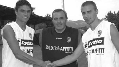Romano Perticone e Davide Farina nell’estate 2005 assieme all’allenatore Fabrizio Castori