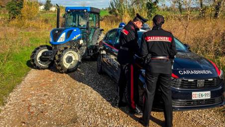 Predappio, furto di trattori del valore di 200mila euro: i Carabinieri restituiscono i mezzi ai proprietari