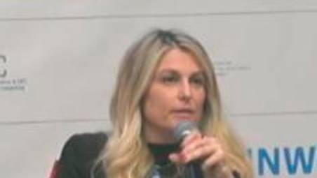 Rimini. Allarme Sharenting, l’esperta: “Attenzione a condividere le foto dei figli sul web”