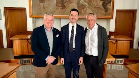 Erich Falkensteiner, il sindaco Matteo Gozzoli ed Andreas Falkensteiner