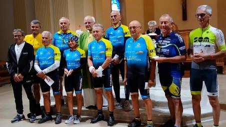 La delegazione pronta a partire dopo la messa