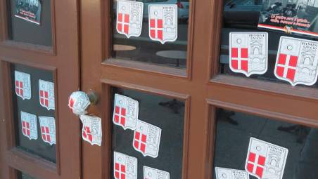 La porta della sede del Rimini Fc