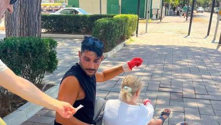 Milano Marittima, 83enne cade sul marciapiede: salvata e accudita da due poliziotti fuori servizio