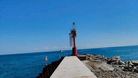 Cesenatico, Molo di Levante: a giorni l’estrazione delle palancole