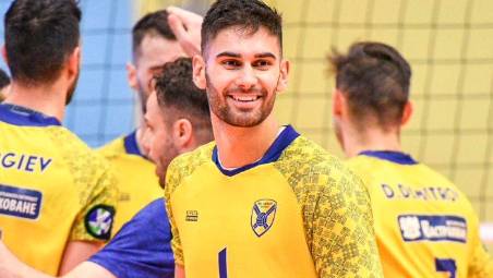 L’opposto bulgaro Hrystian Dimitrov vestirà la maglia della Consar