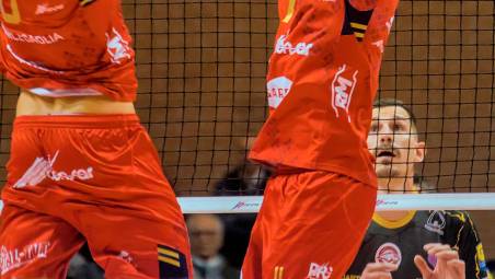 Antonino Russo alza per la veloce di Filippo Bartolucci foto massimo fiorentini