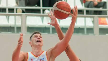 Magnifica OraSì: battuta la capolista Caserta (77-74)