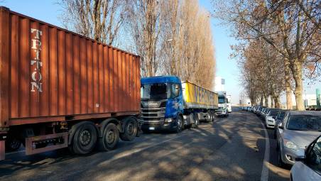 Caro gasolio, Fita-Cna: “Rischio concreto del fermo operativo dei mezzi“