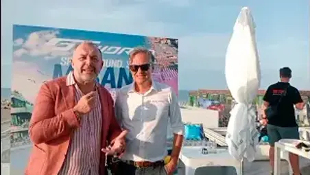 Misano aspetta Valentino Rossi al Gt3 World Challenge con un nuovo spettacolo in musica VIDEO