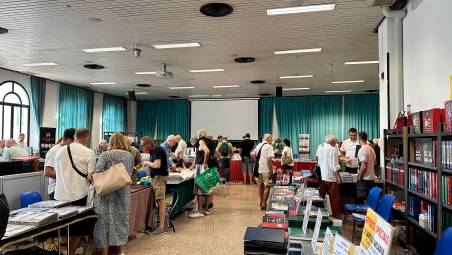 Riccione, venerdì 9 e sabato 10 maggio il “Convegno filatelico numismatico”