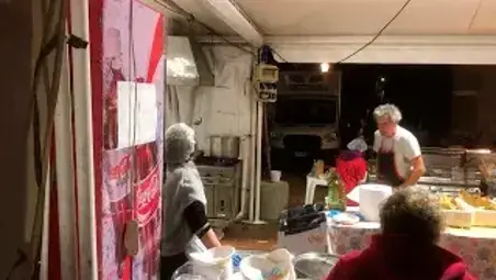 Cesenatico, “Il pesce fa festa” accende i fornelli ed è subito un successo VIDEO