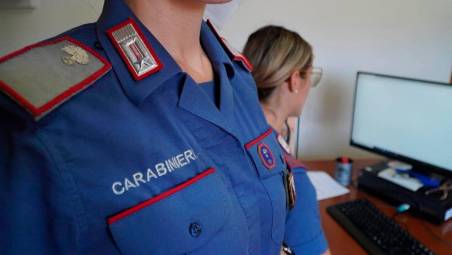 Ravenna, dagli sms di Poste italiane alle ricariche su Postepay: denunciati 5 truffatori