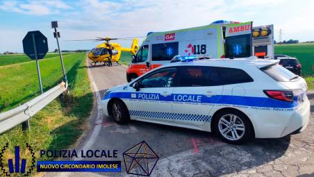 Imola, scontro all’incrocio sulla via Ladello grave un 85enne