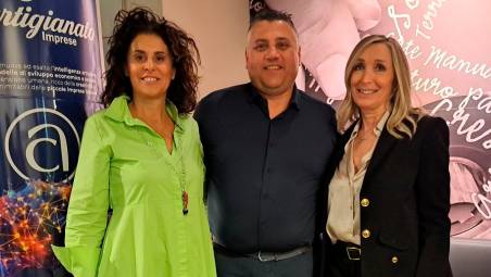 Il gruppo di presidenza: da sinistra, Daniela Pedduzza, Stefano Soldati e Fulvia Fabbri