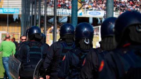 Cesena, il questore: “Nel 2025 impiegati 1.500 poliziotti per le manifestazioni sportive, una cifra aberrante”