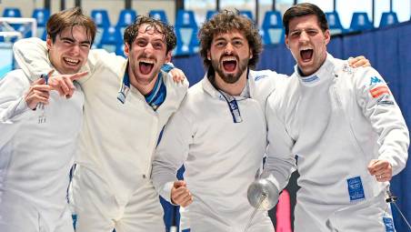 Matteo Galassi, Fabrizio Cuomo, Nicolò Del Contrasto e Simone Mencarelli festeggiano la vittoria in finale su Israele
