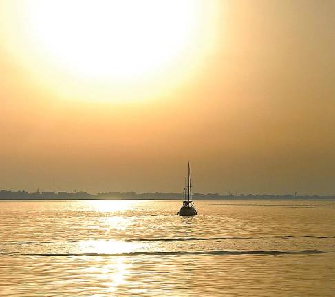Ravenna, mare Adriatico a 28,8 gradi: mai così caldo in giugno