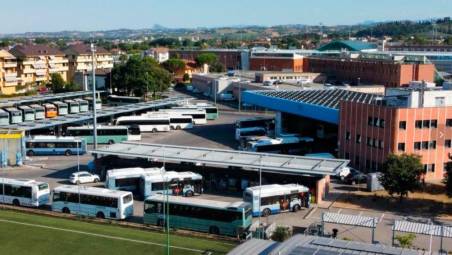 Il deposito dei bus in via Spinelli