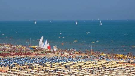Spiagge, venerdì incontro al ministero sul bando tipo. L’Emilia-Romagna pressa il Governo