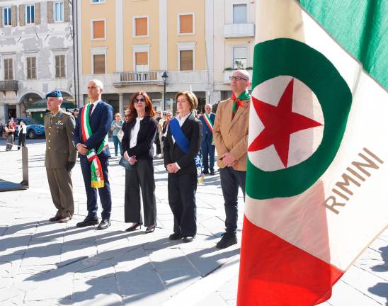 Rimini, il sindaco Sadegholvaad: “Il 25 aprile è patrimonio nazionale, una festa di tutti” - Gallery
