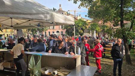 In migliaia alle sagre autunnali delle colline faentine