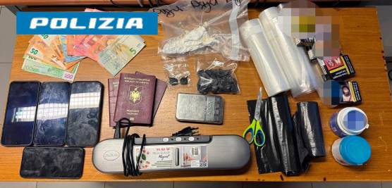 Il materiale sequestrato