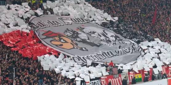 In Europa League l’omaggio della curva dello Stoccarda al tifo del Cesena