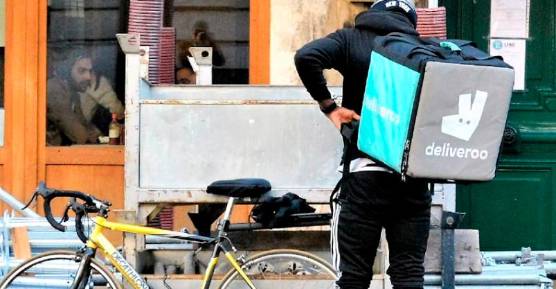 Imola, la vittoria della rider: dopo l’incidente ottiene da Deliveroo l’indennità per i 22 giorni di stop