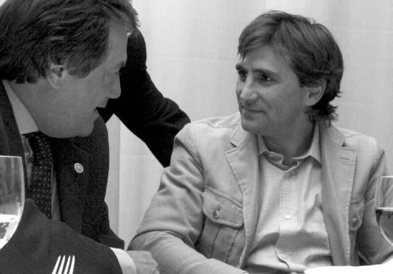 Una immagine degli anni 90 che ritrae un giovane Alex Zanardi con Giancarlo Minardi