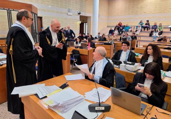 Rimini. Delitto di Pierina: ultimi testimoni del pm tra intercettazioni, biglietti, riti voodoo e il sonno profondo di Valeria