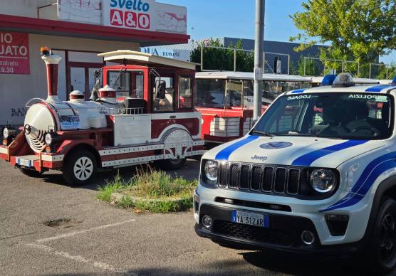 Rimini. Cade dal trenino turistico in movimento: bimbo elitrasportato in ospedale FOTOGALLERY