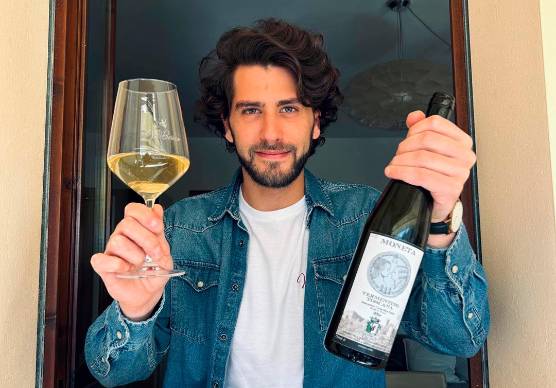 Scegliere il vino online diventa più semplice quando c’è una guida