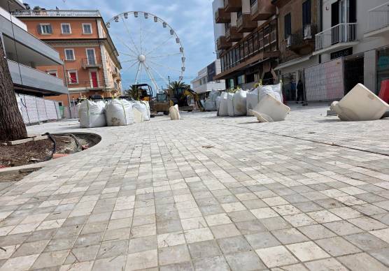 Riccione, viale Ceccarini: per Pasqua aperto il nuovo tratto fino a viale Gramsci