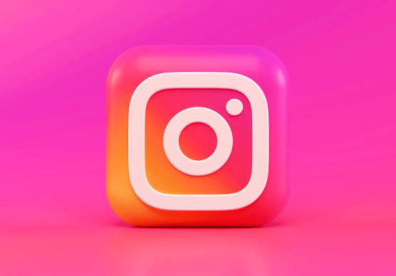 È possibile comprare follower instagram italiani? Guida completa 2026