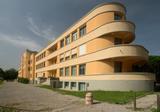 Il Residence Villa Marina ha preso il testimone nel 2007 dalla struttura fallita nella gestione Giacobazzi