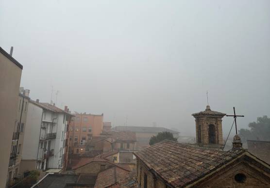 Maltempo, doppio passaggio temporalesco nel Ravennate tra l’alba e stamane tra vento, tuoni e fulmini. Segnalata anche grandine